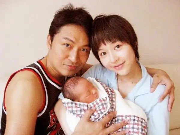 马景涛老婆吴佳尼图片高清,吴佳尼和马景涛为什么分手 天涯 - 歌词译