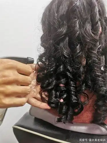 「热烫流程」——真人烫发示范