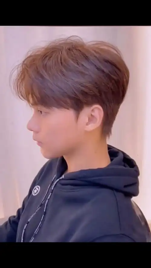 李易峰同款发型,喜欢的可以关注一下