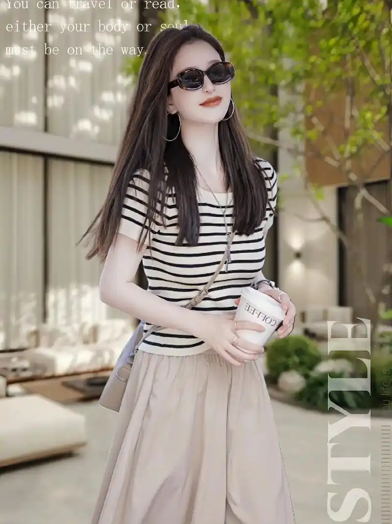 小个子简约穿搭~气质条纹时尚短袖针织衫t恤搭配高腰休闲阔腿裤