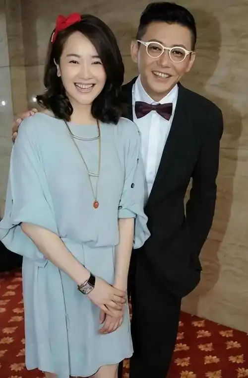 分手多年后再看董卿与程前如今的人生境遇到底有何不同