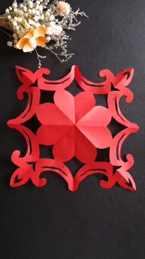 剪纸#一学就会的四角窗花剪纸.