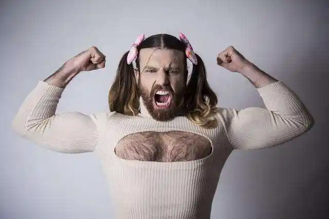 有护心毛的男人好吗,护心毛变白是怎么回事?