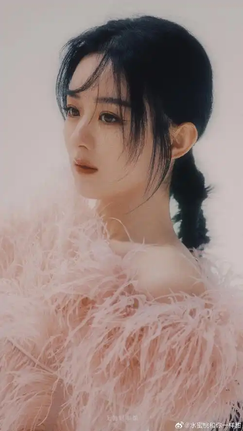 赵丽颖时尚芭莎封面花絮视频##赵丽颖时尚芭莎5月刊封面预告##赵丽颖