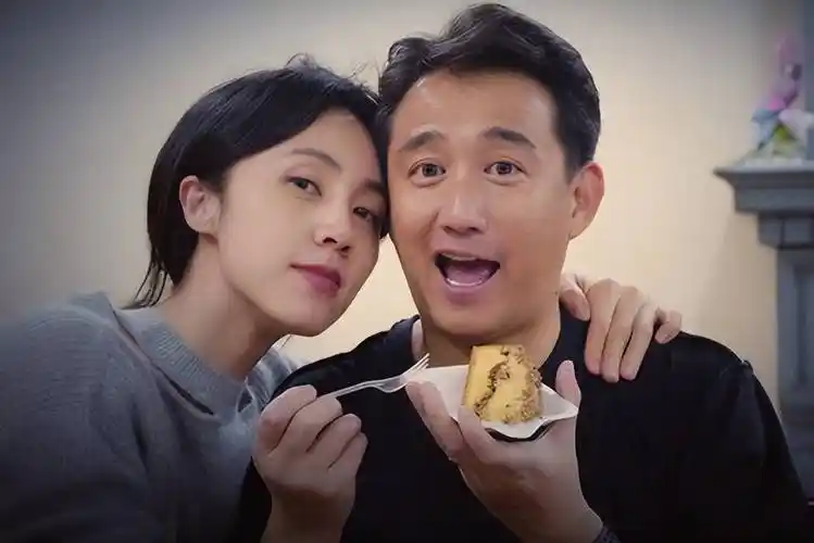 从人人羡慕到全网群嘲,黄磊一家究竟做错了什么?_黄多多_孙莉_女儿