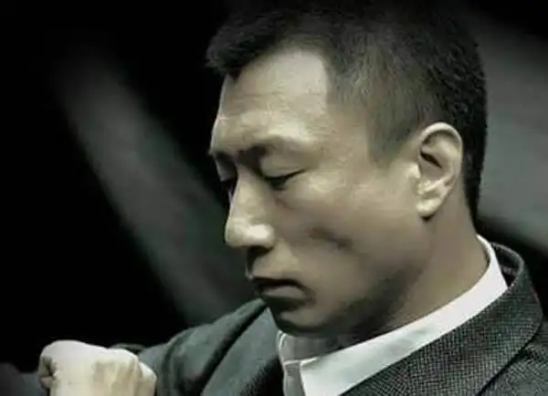 孙红雷父母是干什么的 揭秘孙红雷的家庭成员和成名经历