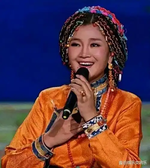 跳梁小丑降央卓玛名誉扫地不再被世界原谅刀郎绝不宽恕