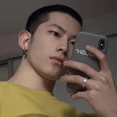 有没有贼帅的寸头男生头像谢谢