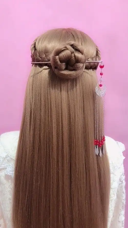 全民最火编发#简单古风发型