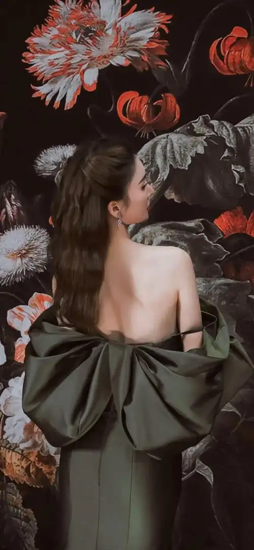 她就是被誉为"美女系列壁纸"的金晨.