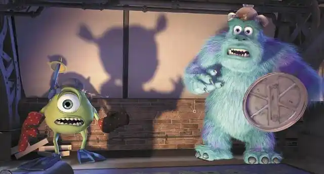 就是专门负责吓唬小孩的怪兽,而我们的主角蓝色大毛怪kitty正是业界