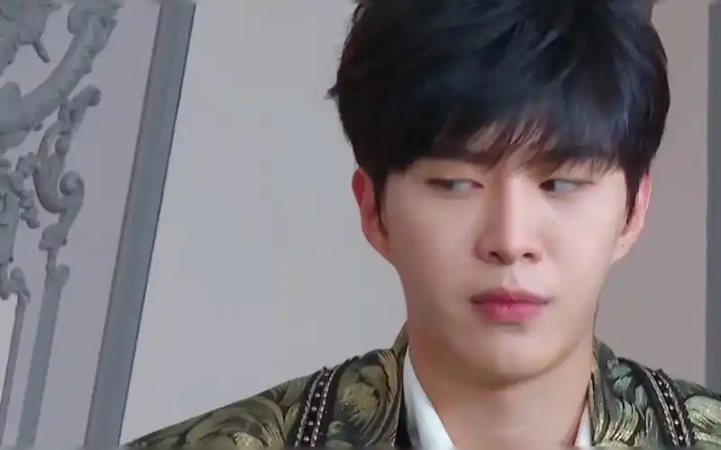 范丞丞回应奔跑吧争议 称真的没有剧本