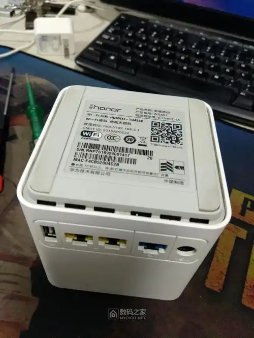 拆一个不上电的华为荣耀ws831无线路由器