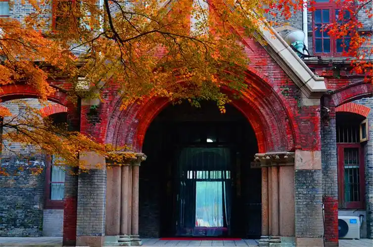 夏末的相册-苏州大学