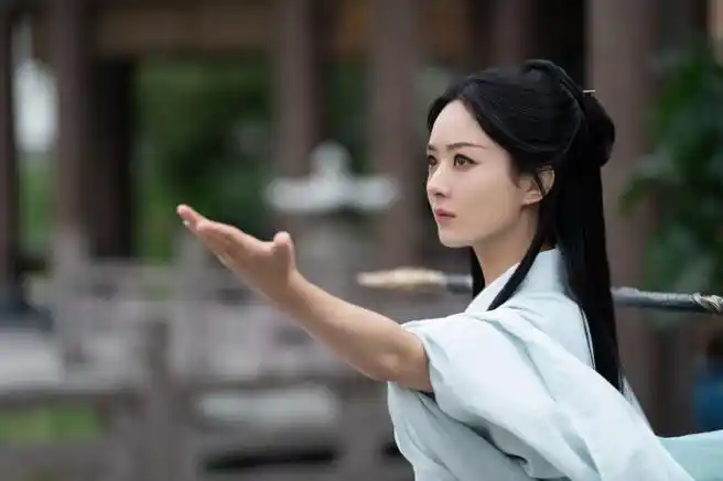 赵丽颖素衣撑伞##与凤行