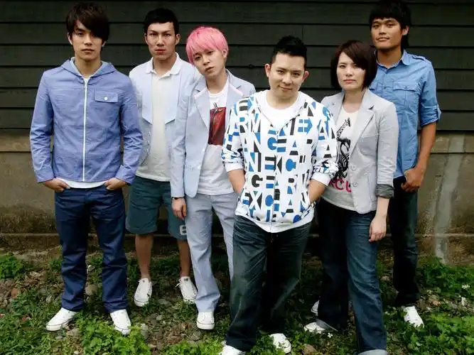 肖向东作品 - 苏打绿的奇幻漂流 [soomal]