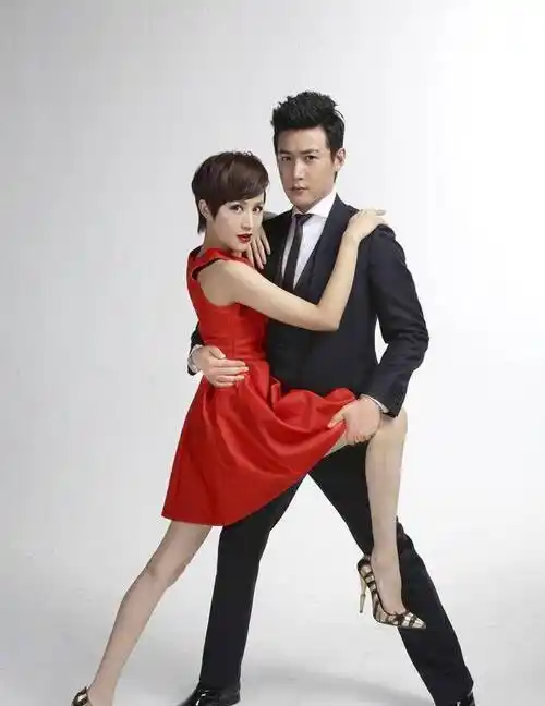 陆毅娶了鲍蕾,郭京飞娶了鲍莉,同样是女婿,怎么待遇不一样呢_丈母娘