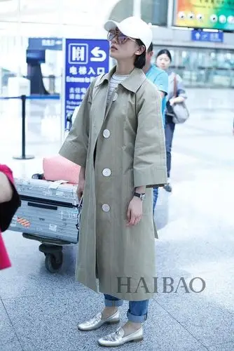 2017年4月28日,刘诗诗北京机场街拍