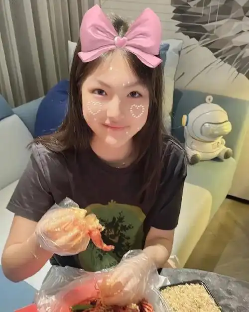 王诗龄暴瘦58斤惊网友,健身教练曝减肥秘诀,是这样做的!