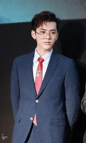 2017吴亦凡2017巴塞尔表展宝格丽全球新闻发布会_高清图片大全-爱豆