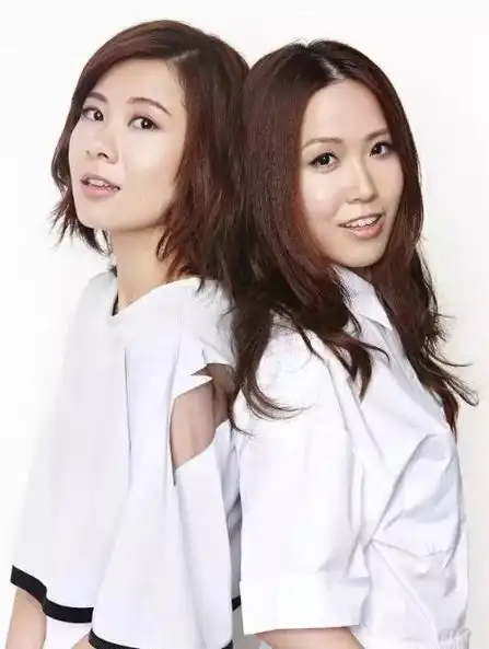 叶晴晴香港女歌手爷爷是叶剑英元帅父亲是深圳公司董事长