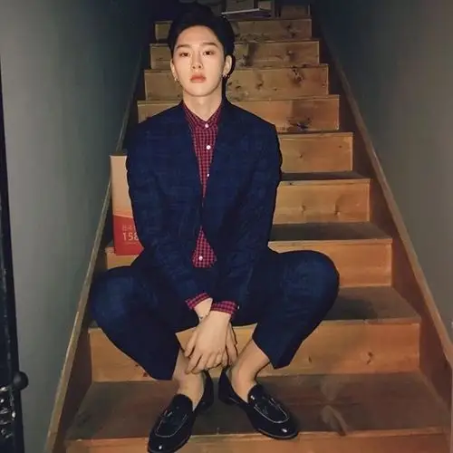 ins#权玄彬# 170717 官方更新 来自未来巨星中文首站 - 微博