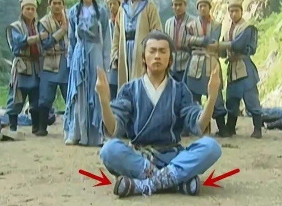 盘点奇葩搞笑的穿帮镜头:图一张无忌的凉鞋,图五太不走心了!