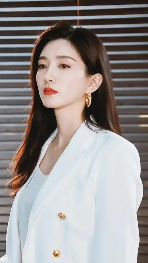 江疏影:职场女神,ol职业装穿搭气场强大1_高清图集_新浪网