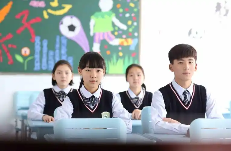 合肥八中新校服