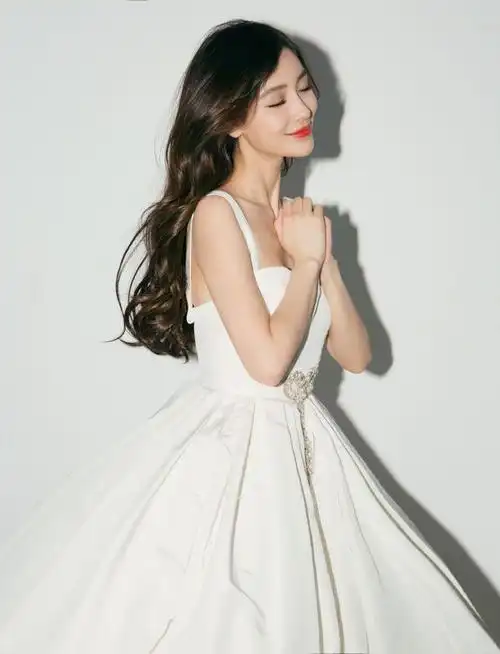 兆丰年, 喜"颖"新年钟声09 那年今日,大统帅登上2019春节联欢晚会