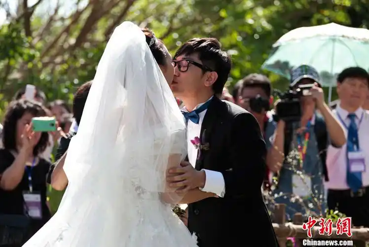 好声音学员金志文三亚大婚