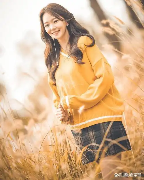 人像摄影摆姿的同时,还要注意什么,照片才能更好看?