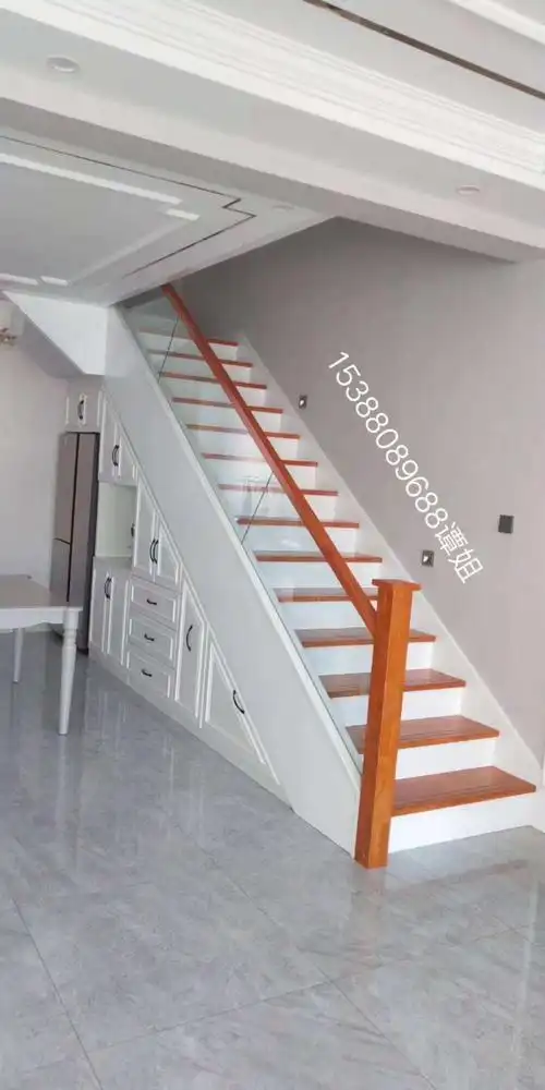 公寓房扶手 各种款式各种风格任何挑选.需要请联系:15388089688谭姐