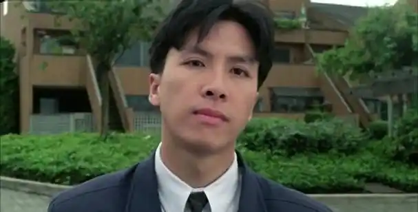 甄子丹:19岁入行却45岁才小有成就,他靠什么成为了国际巨星?