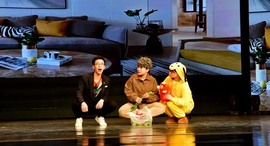 南大街支行情景剧《最好的舞台》