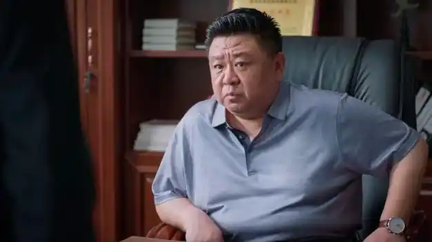 梁冠华:曾因太胖没戏演,但却被导演妻子倒追,39岁靠狄仁杰走红