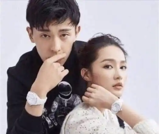 胡歌,邓伦否认恋爱,白敬亭大喊:我的爱情呢_单身_发声_李沁