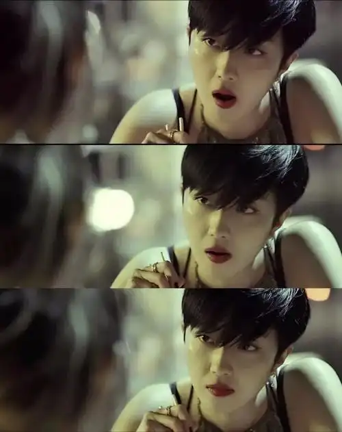 桂纶镁巨额来电海报剧照图片