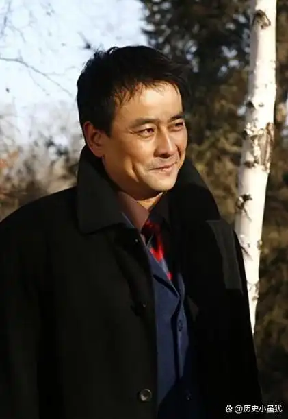 演员罗钢娶小23岁妻子郝蕾陪其战胜家族遗传病48岁老来得子