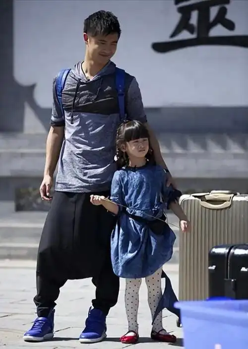 回顾叶一茜23岁嫁给田亮结婚15年儿女双全今成富豪获婆婆认可