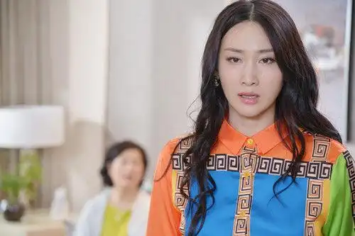 《小爸妈》今日开播 于果角色"犀利"引争议