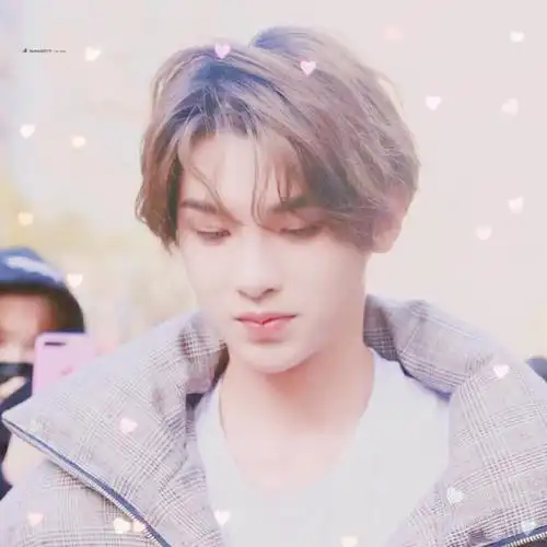 justin/头像/by边悦