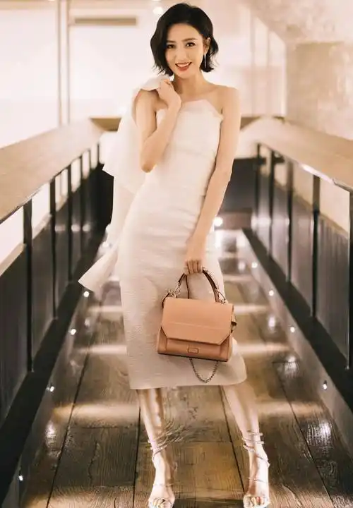 佟丽娅的性感高跟鞋_凉鞋_女神_明星