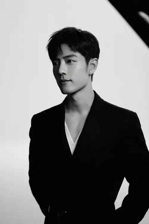 肖战##肖战肖春生