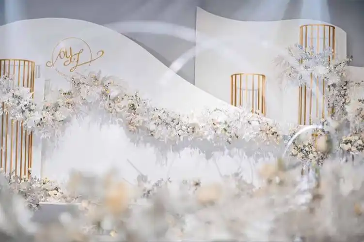 随州市余夫人婚庆(白色婚礼布置)