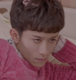 张一山直视柒个我家有儿女gif动图_动态图_表情包下载_soogif