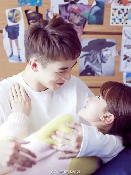 我不知道你们有没有磕过《我不能恋爱的女朋友》,反正我磕过,这对我