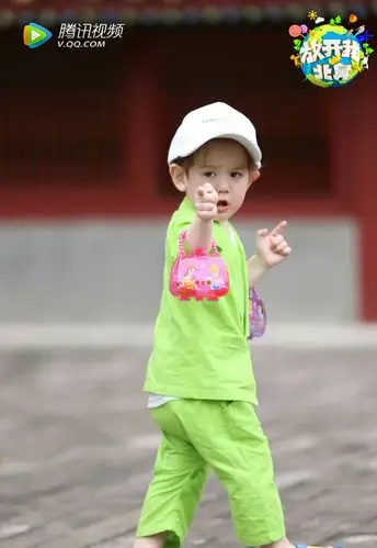 放开我北鼻 jackson周嘉诚 萌萌哒男宝宝 比女宝宝还漂亮