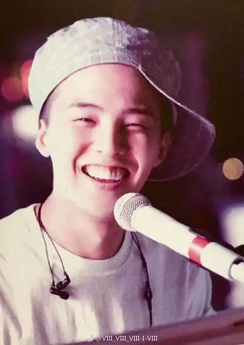 能不能分享一张权志龙xi击中您的照片?