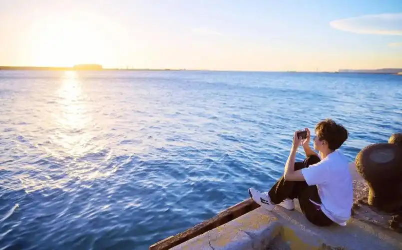 电脑壁纸有关王俊凯